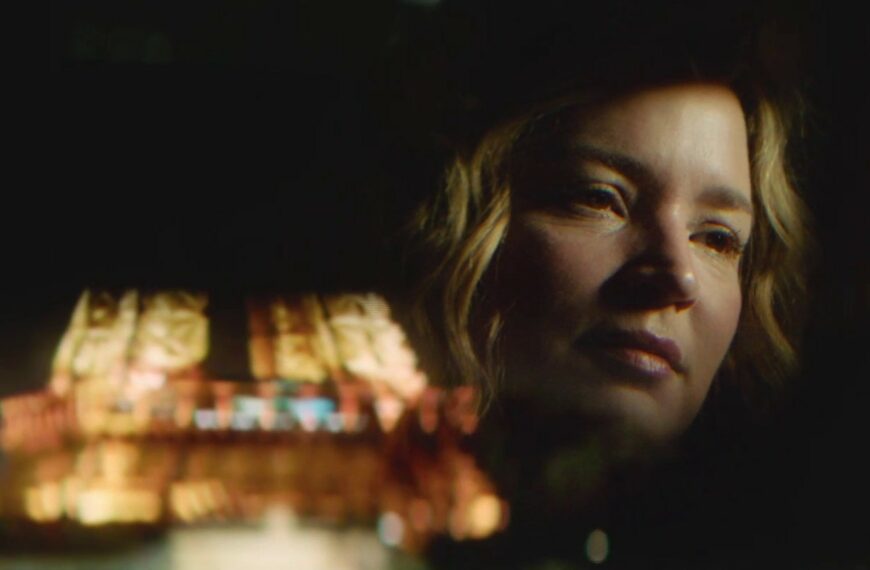 La Grande Vague (Tsounami 14 : Papa Maman)