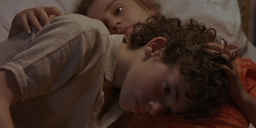 Le mystère de la fille jaune